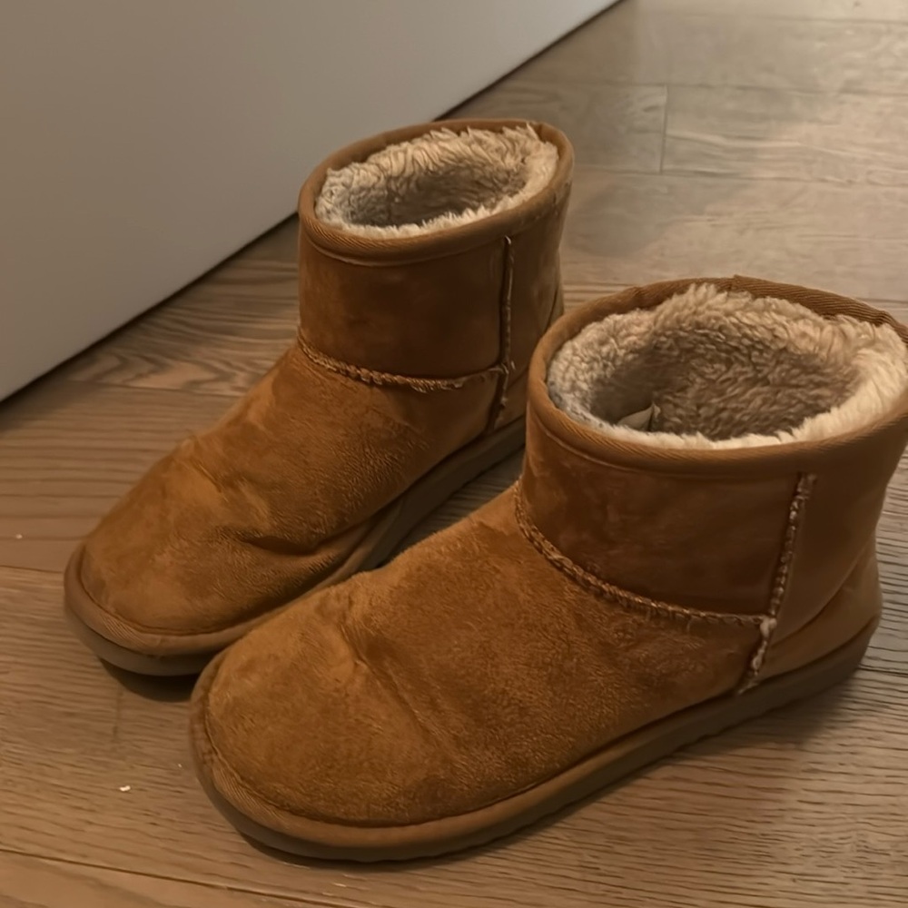 Brown boots